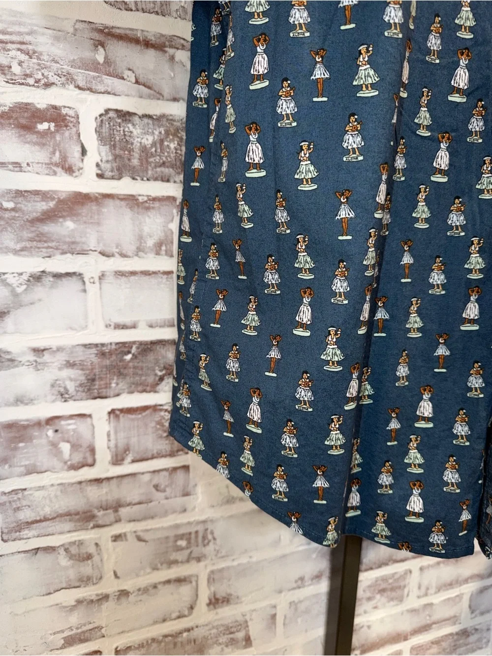 Men's Short-Sleeve Button-Down Shirt in Dark Blue with Micro Print